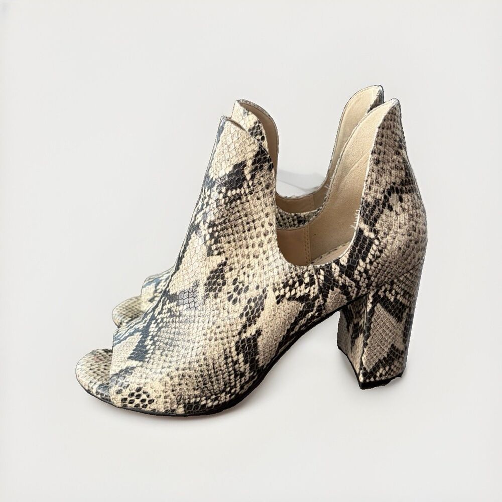 Cole Haan Electa Womens 9 Snake Print Leather Peep Toe Block Heel Pumps Booties
